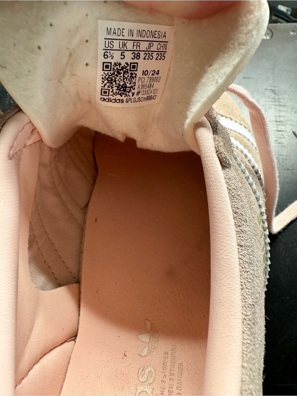 👟Adidas Gazelle Light Pink Suede Sneakers Size 6.5 - Picture 10 of 11